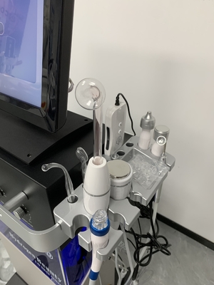 14 ใน 1 Hydrofacial dermabrasion บุบลือขนาดใหญ่ออกซิเจนสเปรย์หน้า LED เครื่องเยาว์ผิว