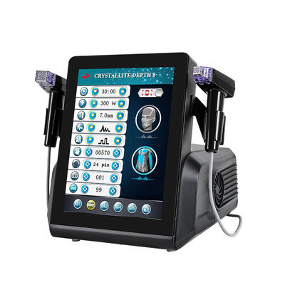 การกำจัดรอยแผลเป็นแนวตั้ง การกำจัดสิว การดูแลผิวหน้าและผิวกายด้วยเข็มขนาดเล็ก เครื่อง RF Fractional