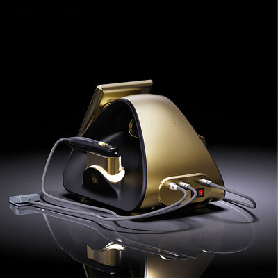 HIFU22D อัลตรกรีฟิกซ์ความเข้มข้นสูง ความถี่หลาย Cryo-Protection ป้องกันการแก่ตัว ยกใบหน้าและกระชับร่างกาย การปรับรูปร่างและการละลายไขมัน อุปกรณ์ความงาม